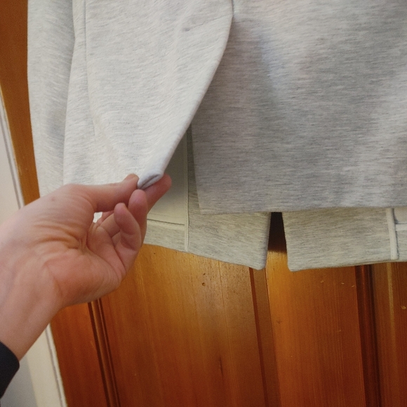 HP! 🎉🎉🎉NWOT Gap Blazer - Picture 6 of 9